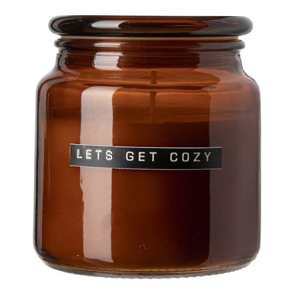 Big scented candle amber glass cedarwood Lets get cozy 8720165018772 (1) - kopie