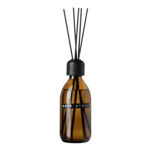 Fragrance sticks cedarwood 250ml blackblack GOOD VIBES 8720165018673 - kopie