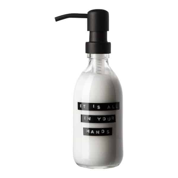 Hand lotion transparent glass 250ml black IT IS ALL IN YOUR HANDS 8719325913330 - kopie